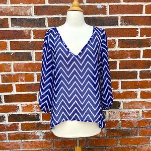 4for $20 Liberty Love medium v neck blue blouse